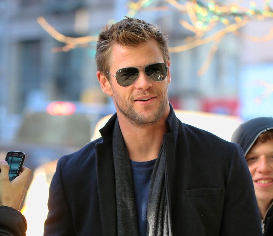 Chris Hemsworth Glasses And Sunglasses 1 800 Get Lens 4030