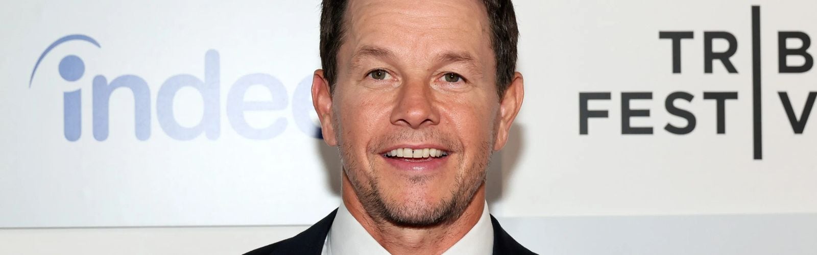 Mark Wahlberg Glasses Plus Net Worth, Personal Life, Latest Activities ...